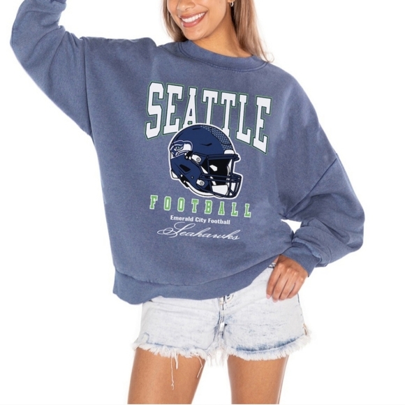 NWT Seatle Seahawks NFL Gameday Couture Navy Vintage Wash Oversized Crewneck - Picture 4 of 5